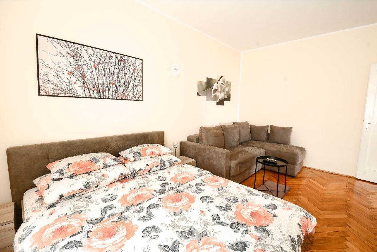 Apartment Petra 071 بلغراد المظهر الخارجي الصورة